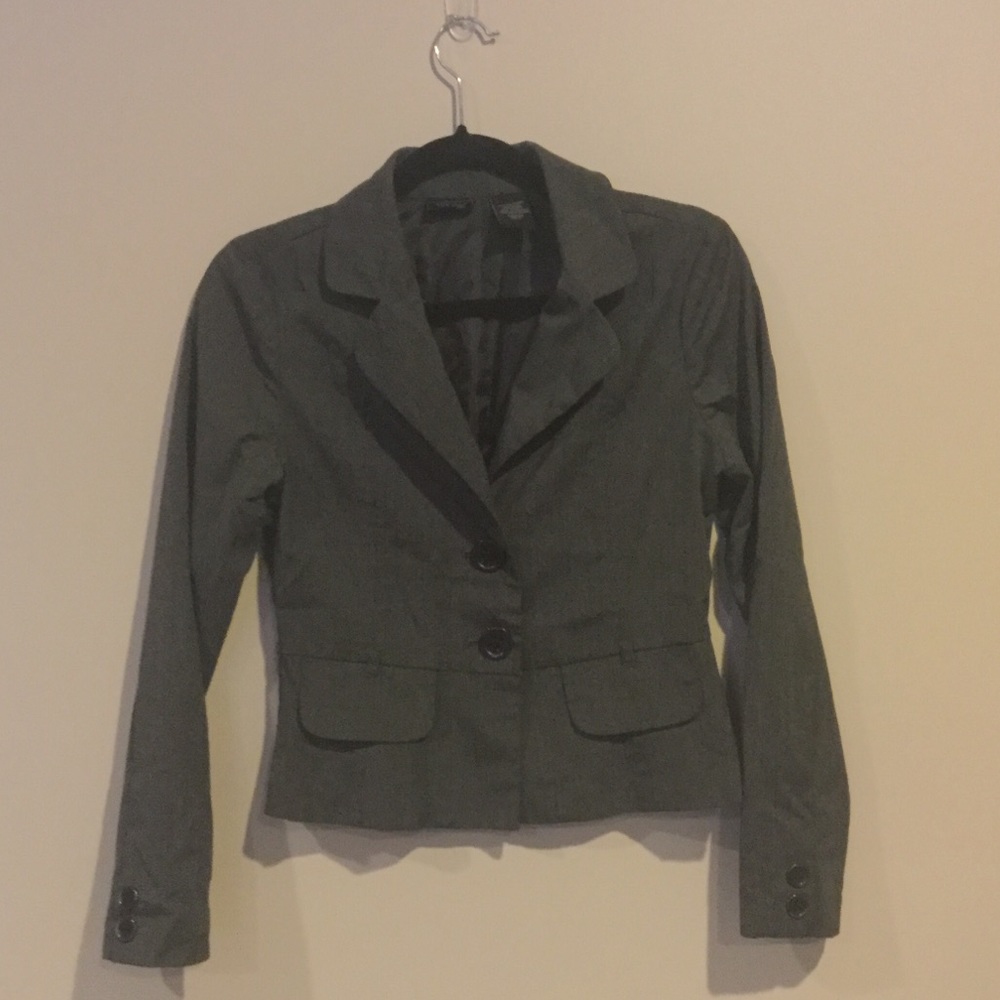 Gray Blazer - Picture 2 of 7